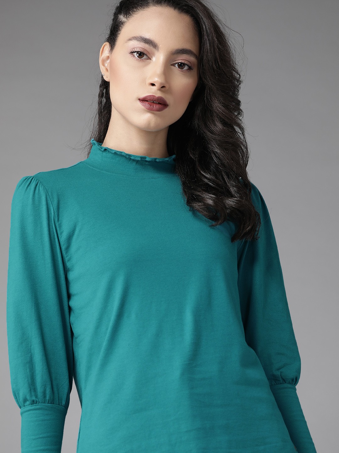 

Roadster Women Blue Puff Sleeved Solid Top