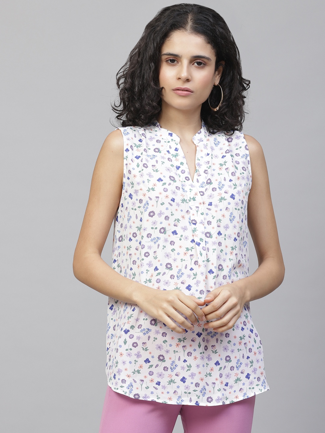 

Marks & Spencer Women White & Blue Floral Printed Shirt Style Top