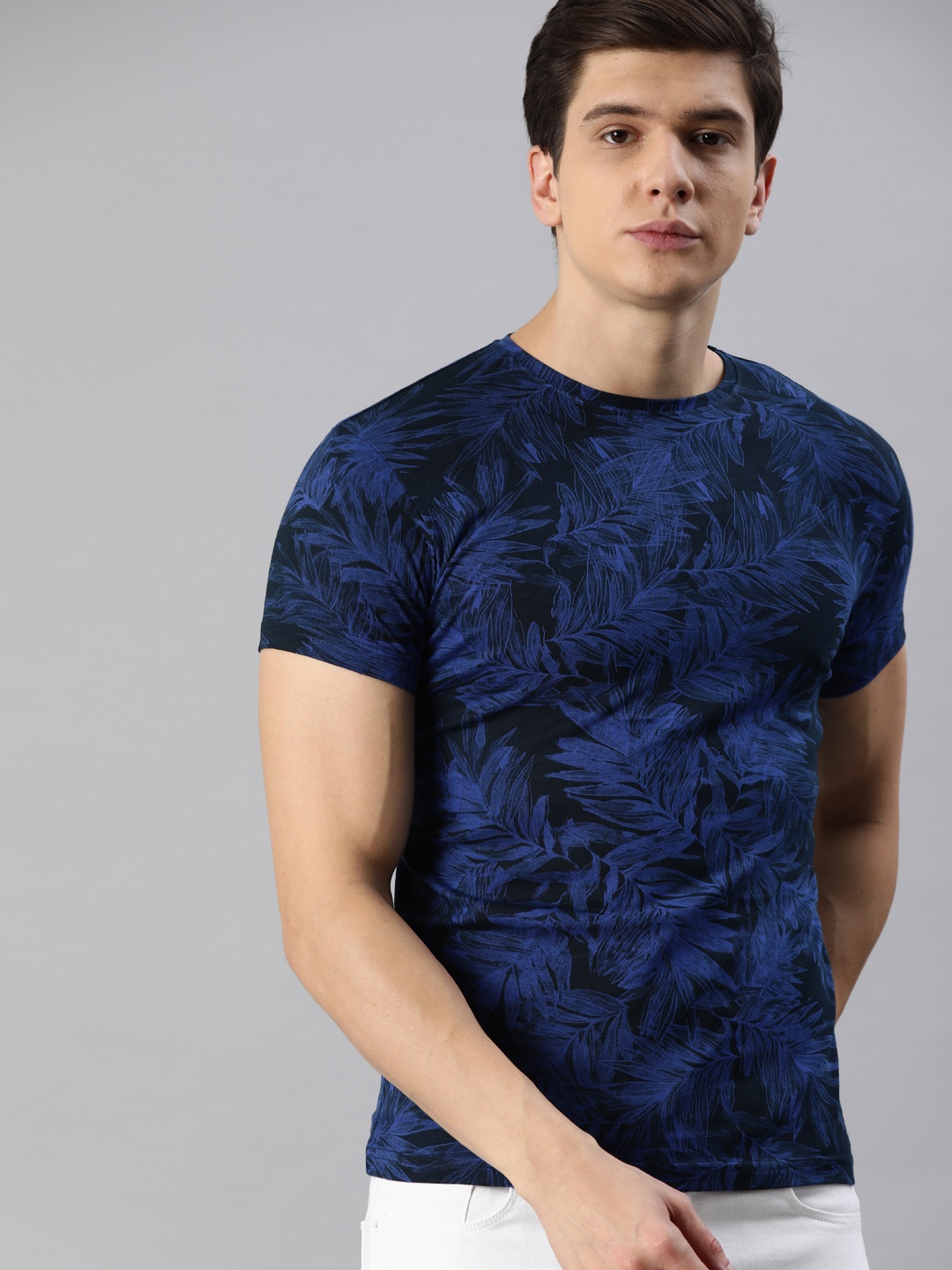 

BEAT LONDON by PEPE JEANS Men Blue Slim Fit Printed Round Neck Pure Cotton T-shirt