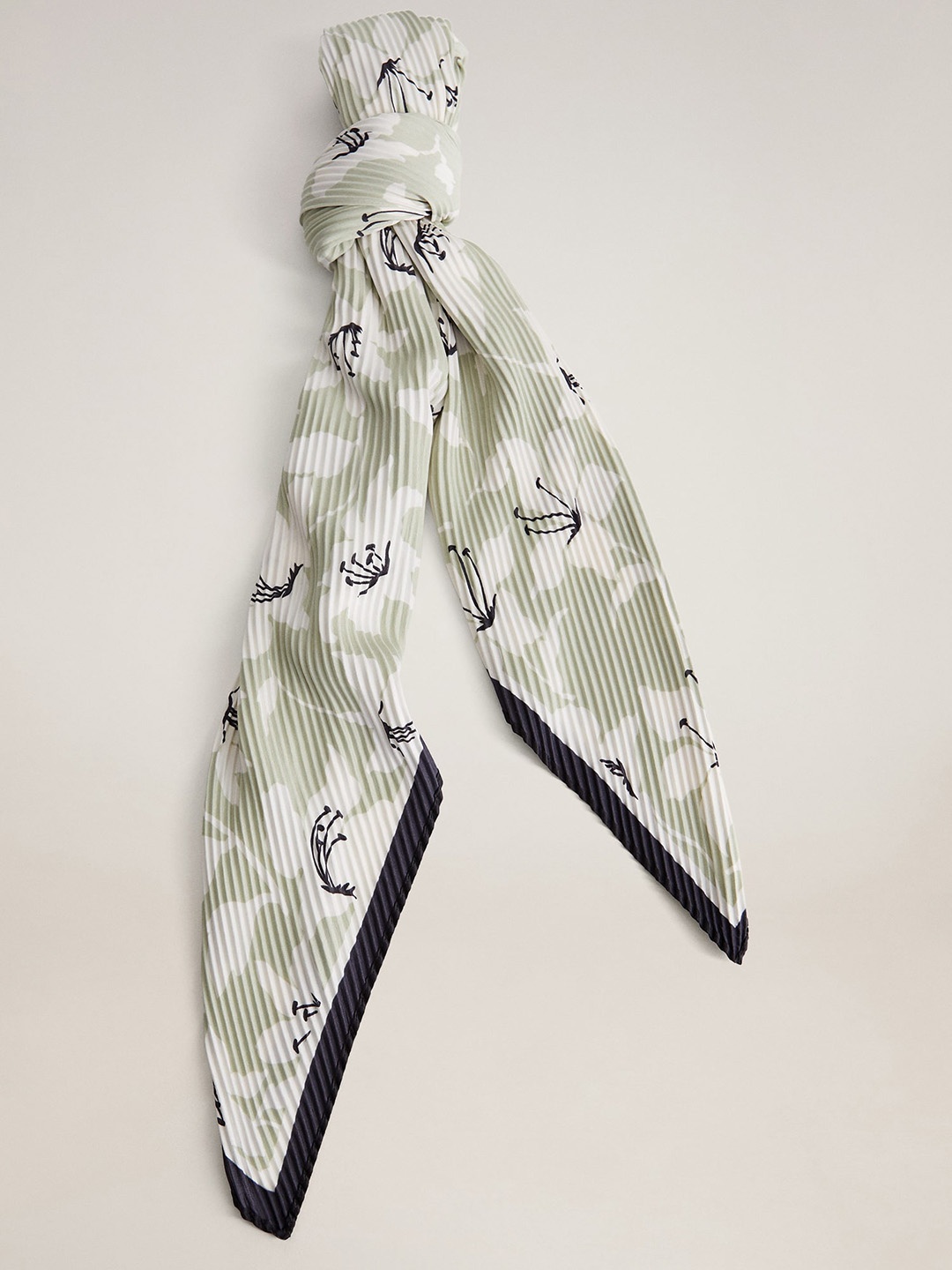 

MANGO Women Green & White Accordian Pleated Printed Scarf