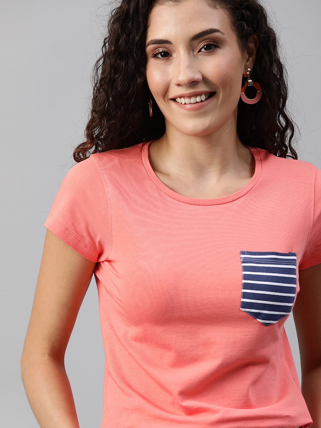

Mast & Harbour Women Pink Solid Round Neck T-shirt with Contrast Pocket
