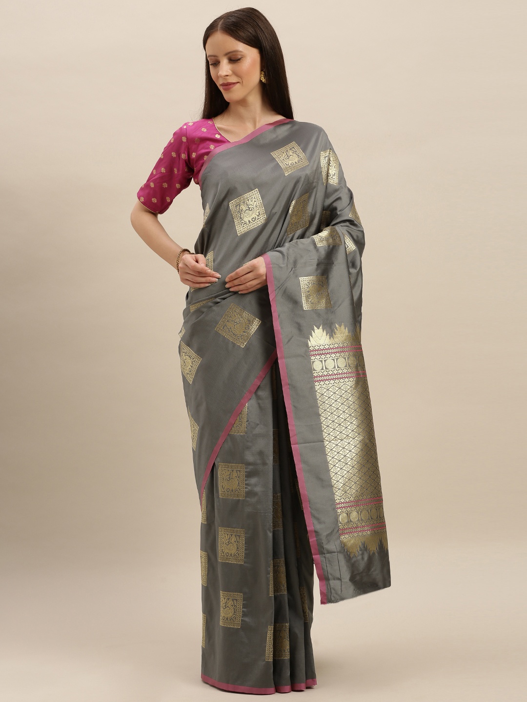 

VASTRANAND Grey & Gold-Toned Silk Blend Printed Kanjeevaram Saree