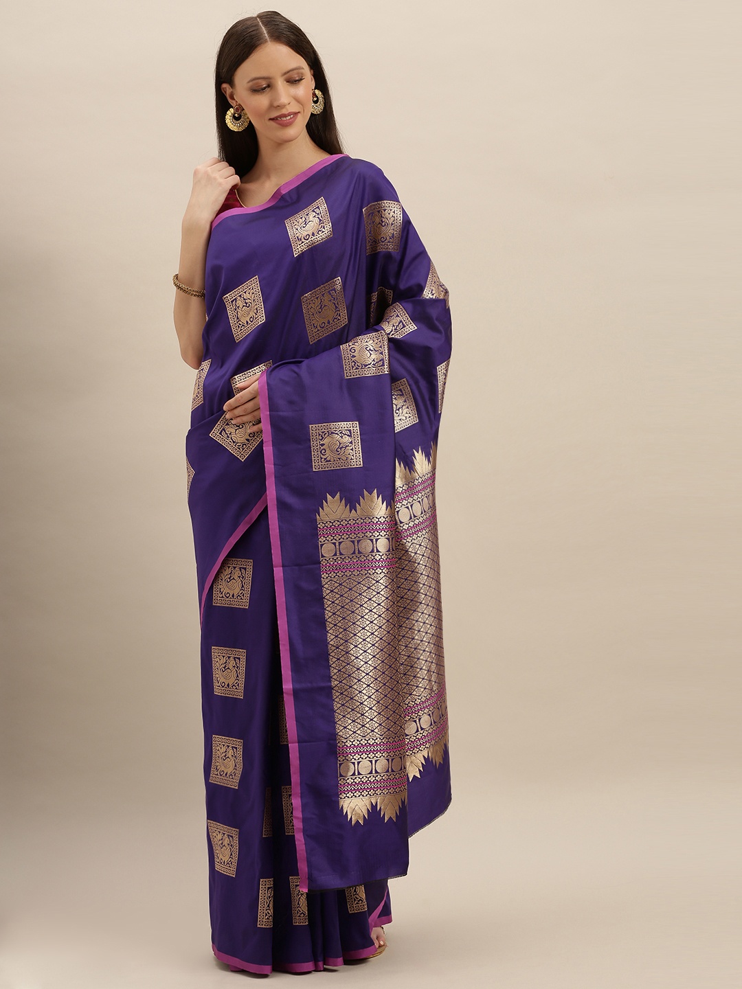 

VASTRANAND Navy Blue & Gold-Coloured Silk Blend Woven Design Kanjeevaram Saree