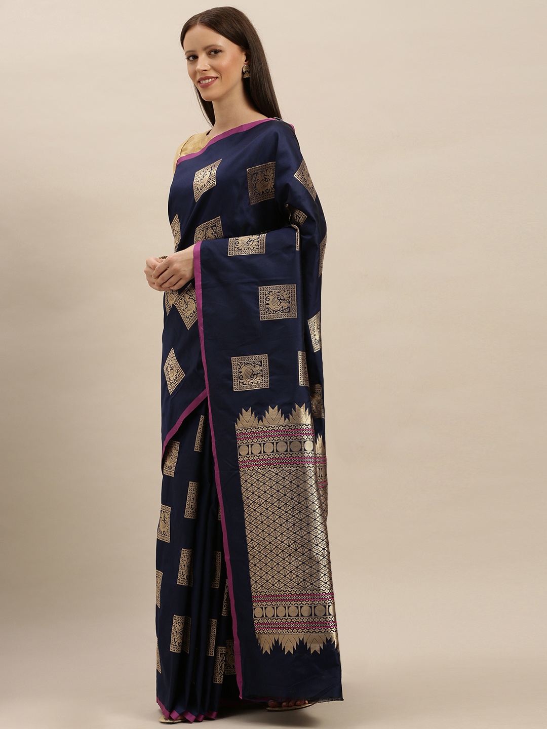 

VASTRANAND Navy Blue & Gold-Toned Silk Blend Woven Design Kanjeevaram Saree