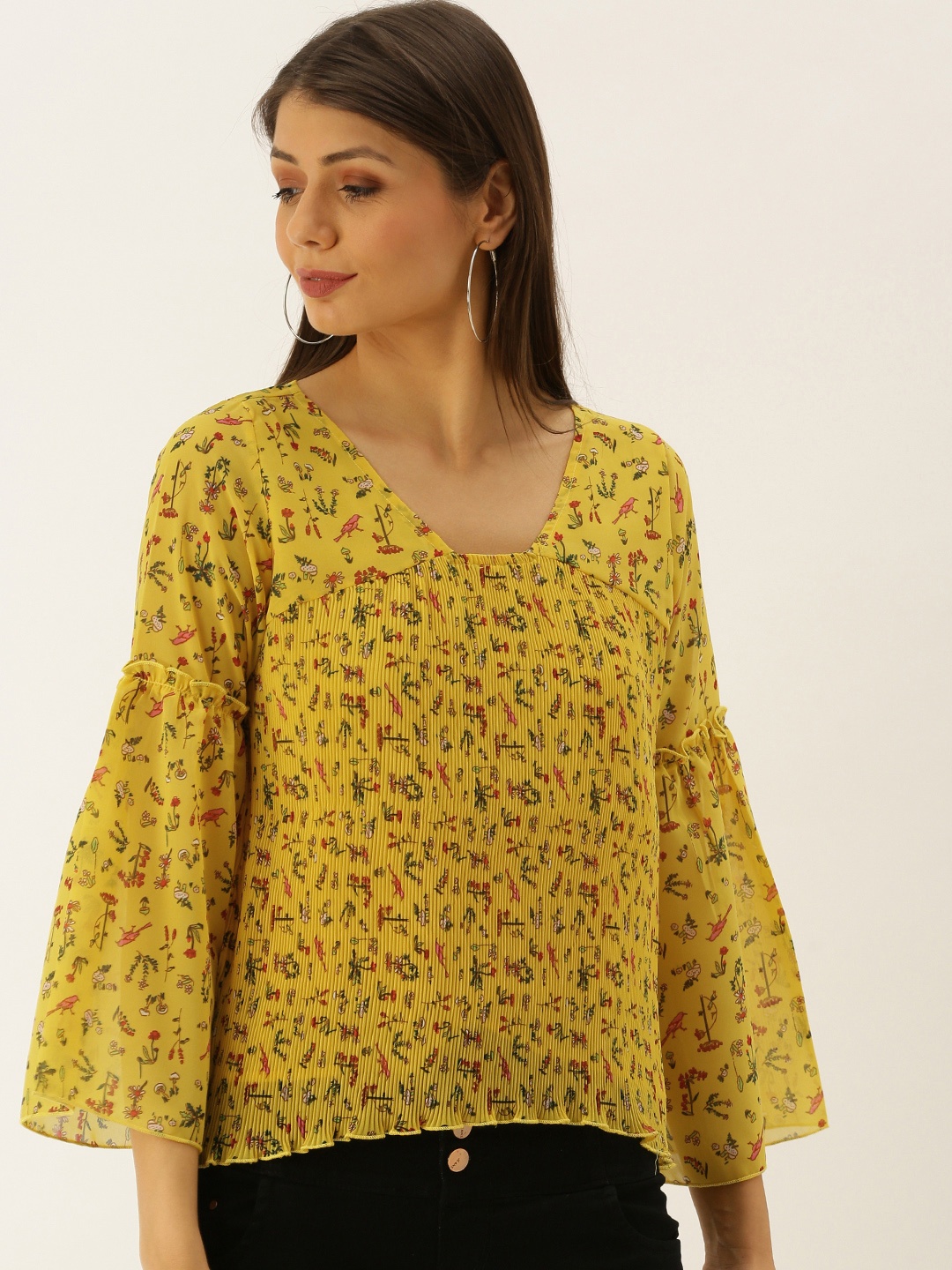 

Antheaa Women Yellow Printed Accordion Pleated Regular Top