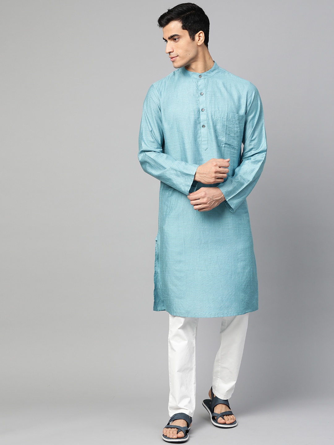 

Fabindia Men Blue & Golden Checked Slim Fit Straight Kurta