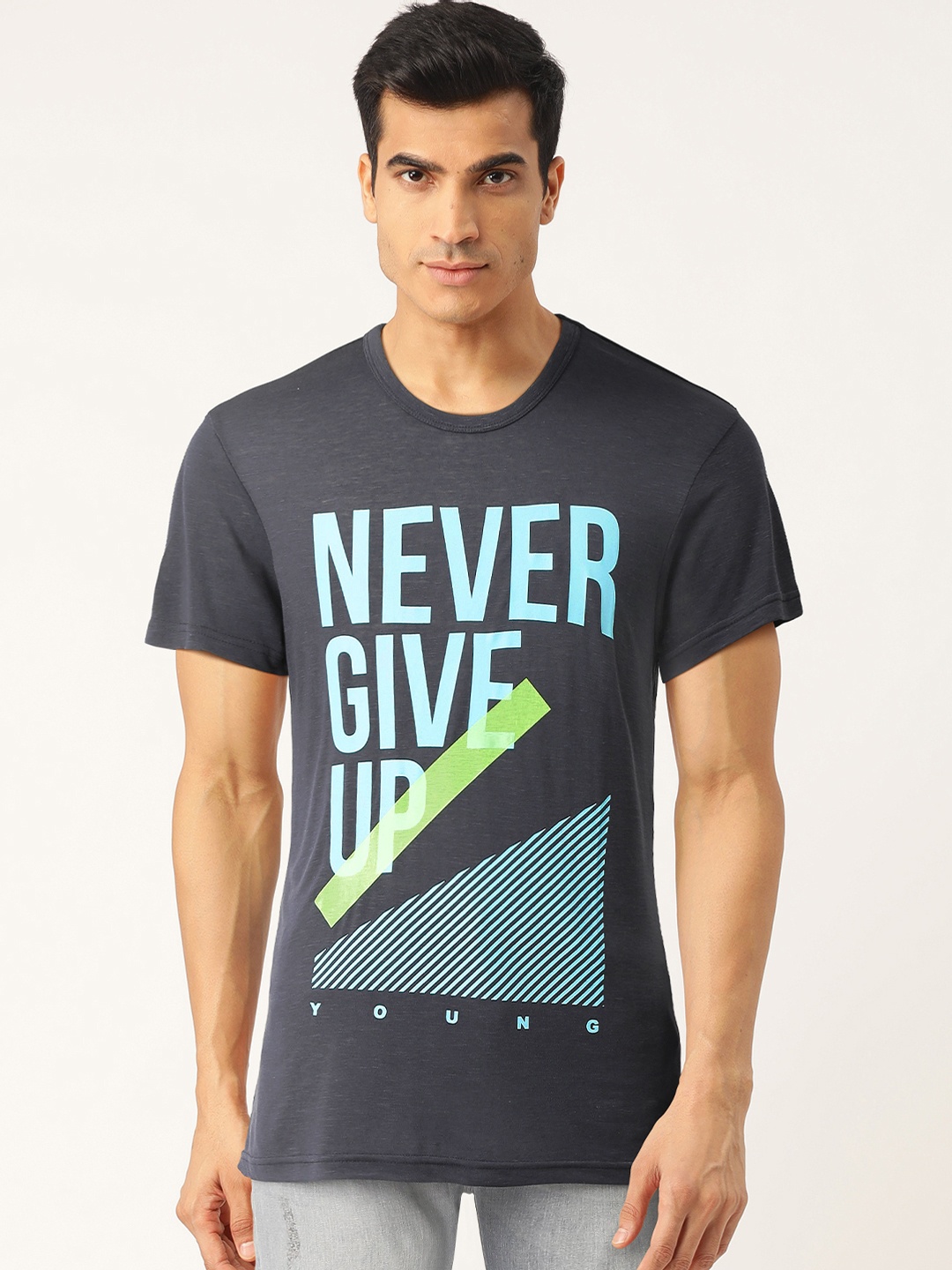 

United Colors of Benetton Men Blue Printed Round Neck T-shirt