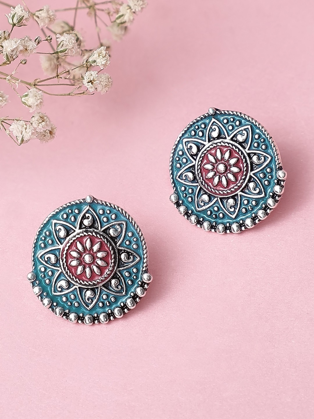 

Rubans Silver-Plated Oxidised Handcrafted Classic Studs