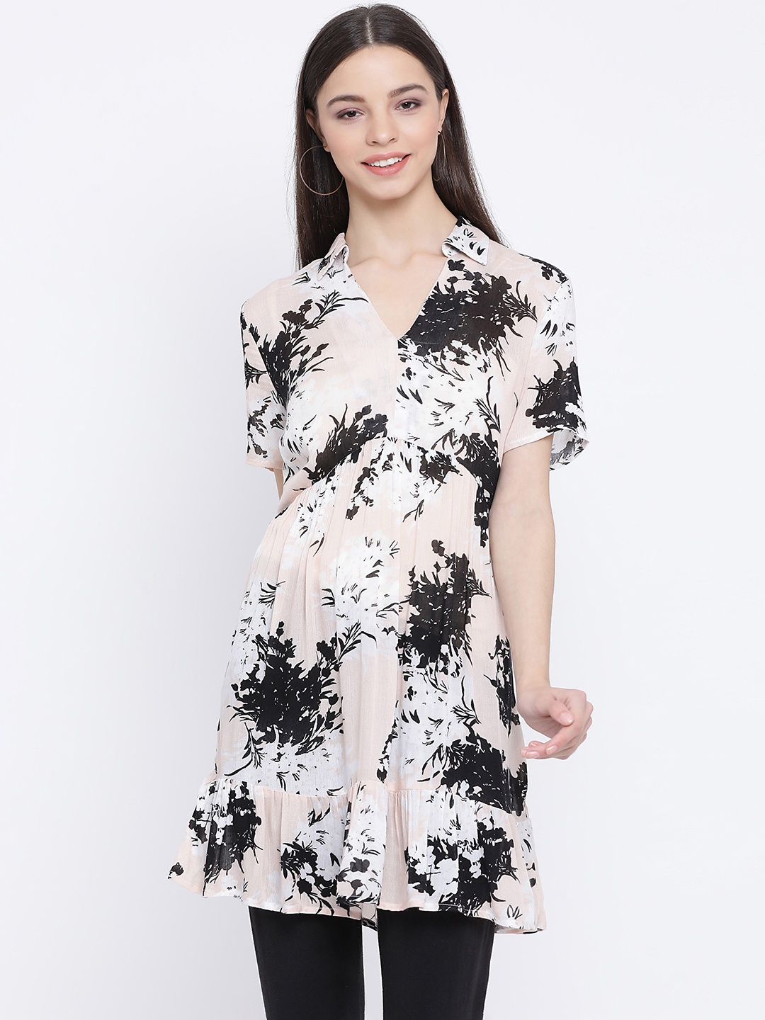 

Oxolloxo Women Pink & Black Printed Tunic