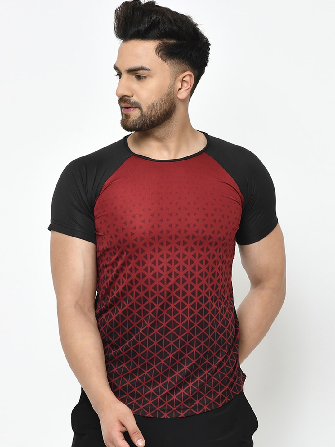 

Rigo Men Maroon & Black Printed Round Neck T-shirt