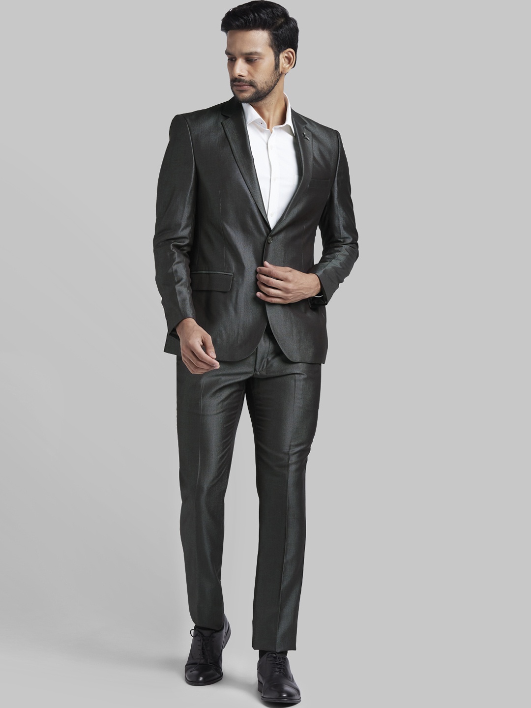 

Parx Men Black Solid Single-Breasted Formal Suit