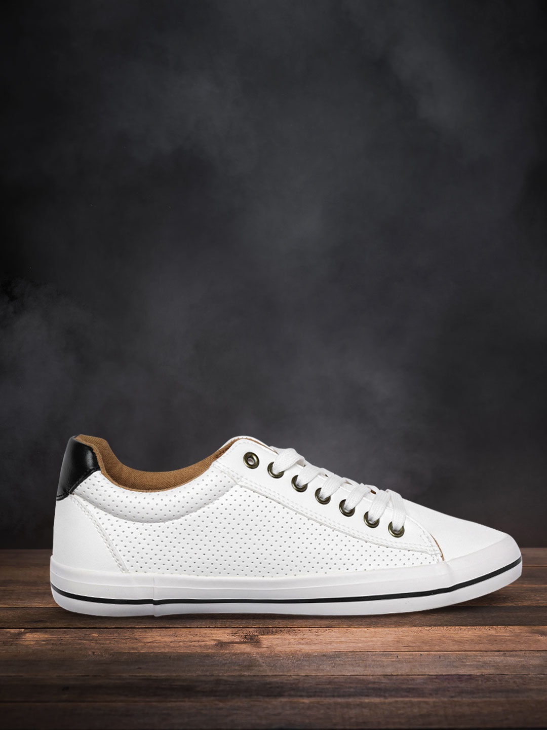 

Mast & Harbour Men White Perforations Sneakers