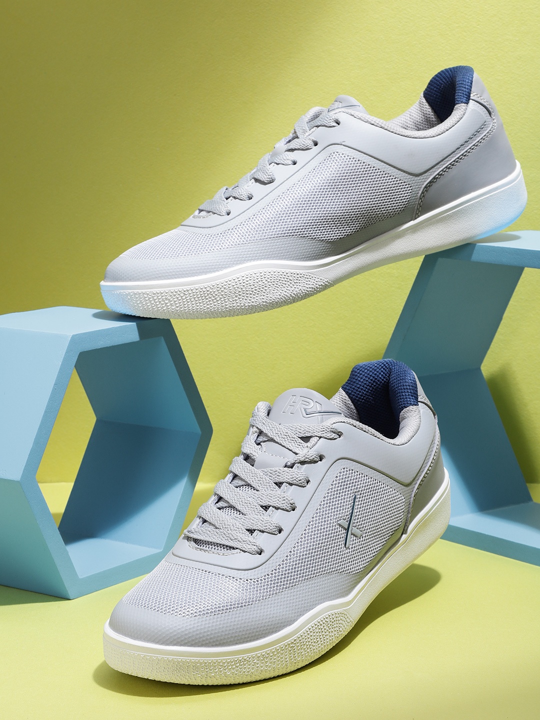 

HRX by Hrithik Roshan Men Grey Woven Design Sneakers