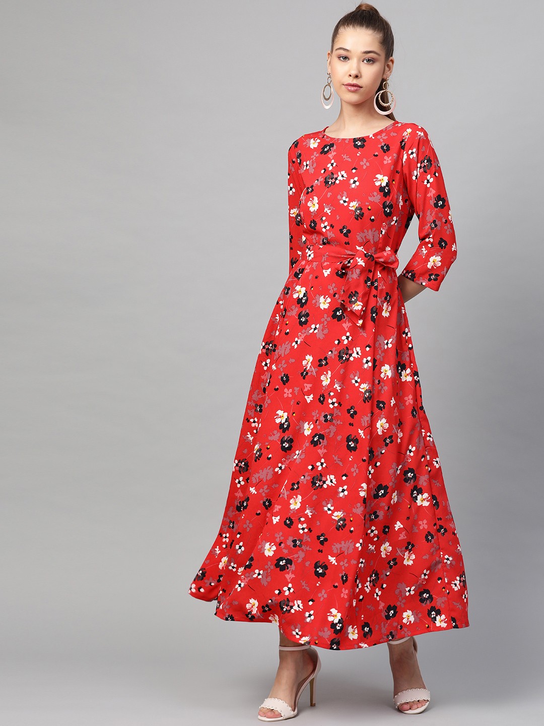 

plusS Women Red & Black Floral Printed Maxi Dress