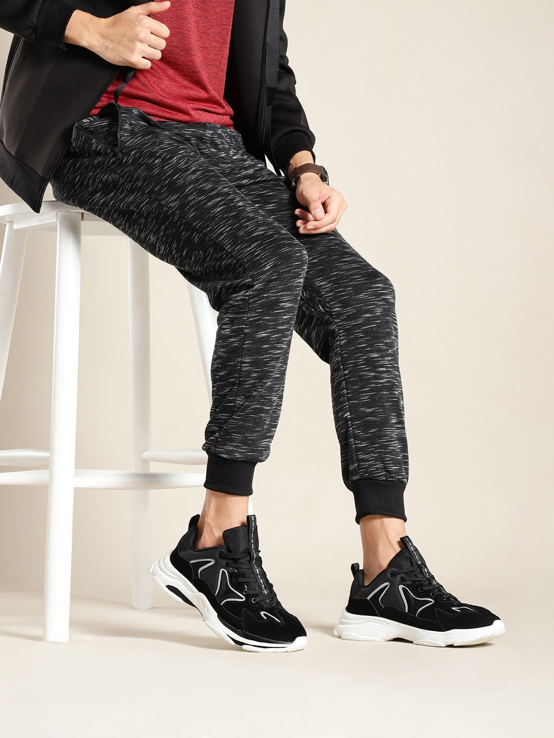 

HRX by Hrithik Roshan Men Black Solid Chunky Sneakers