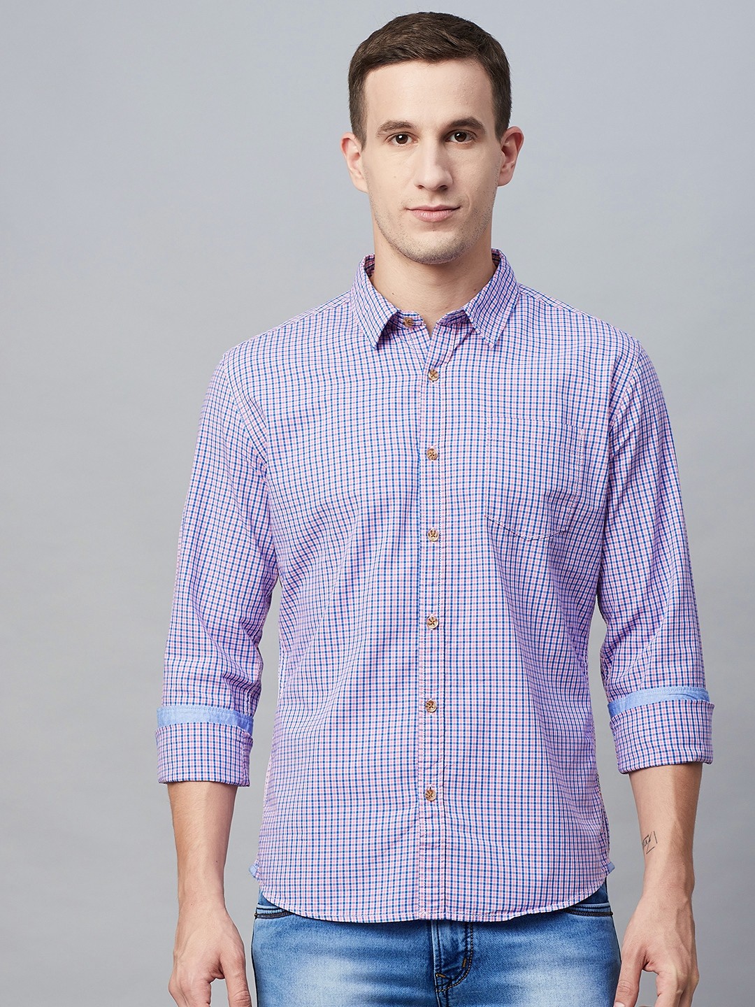 

BEAT LONDON by PEPE JEANS Men Blue & Pink Slim Fit Checked Casual Shirt