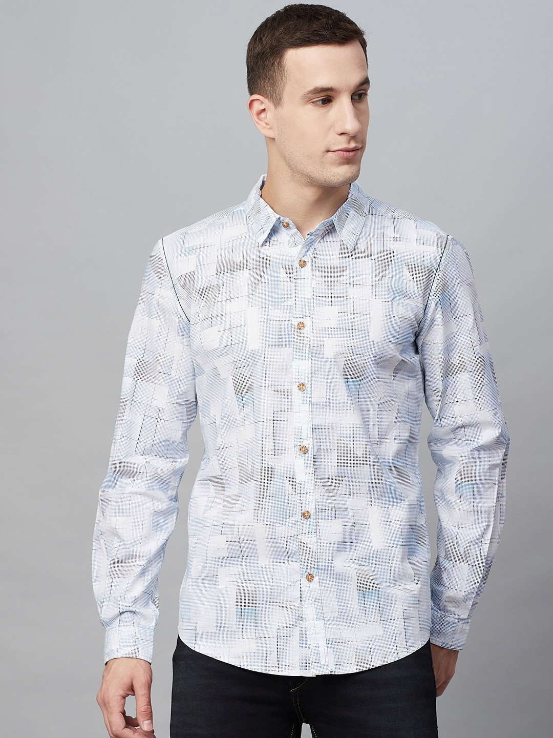 

BEAT LONDON by PEPE JEANS Men White & Blue Slim Fit Printed Casual Shirt