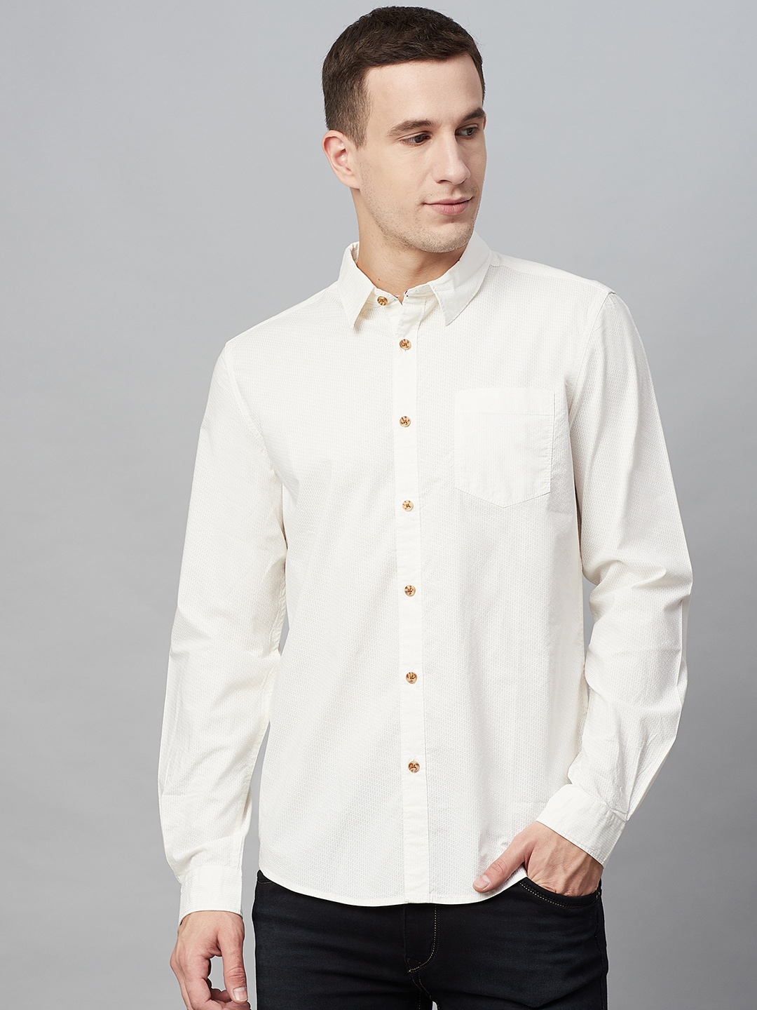 

BEAT LONDON by PEPE JEANS Men Off-White Slim Fit Textured Casual Shirt