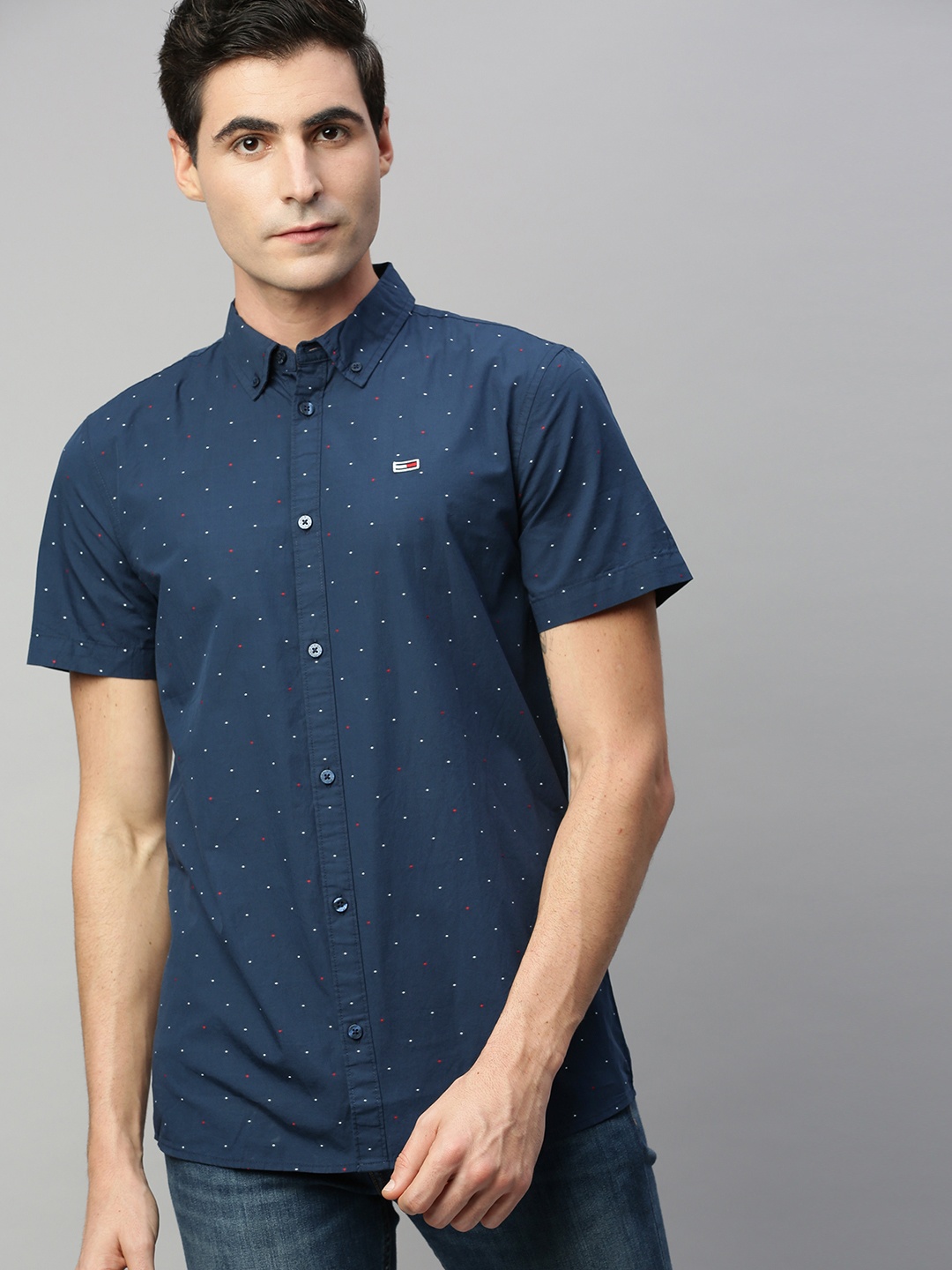 

Tommy Hilfiger Men Navy Blue & White Slim Fit Self Design Casual Shirt