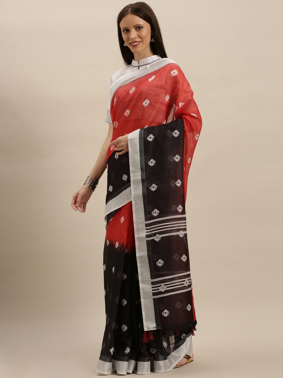 

SHAVYA Rust Red & Black Soft Linen Blend Printed Saree