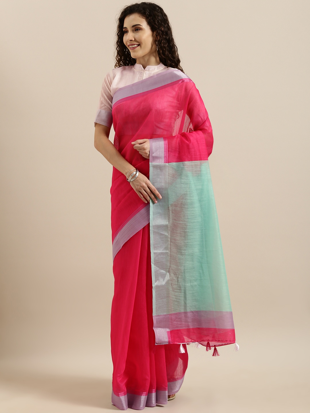 

SHAVYA Pink & Green Linen Blend Solid Saree