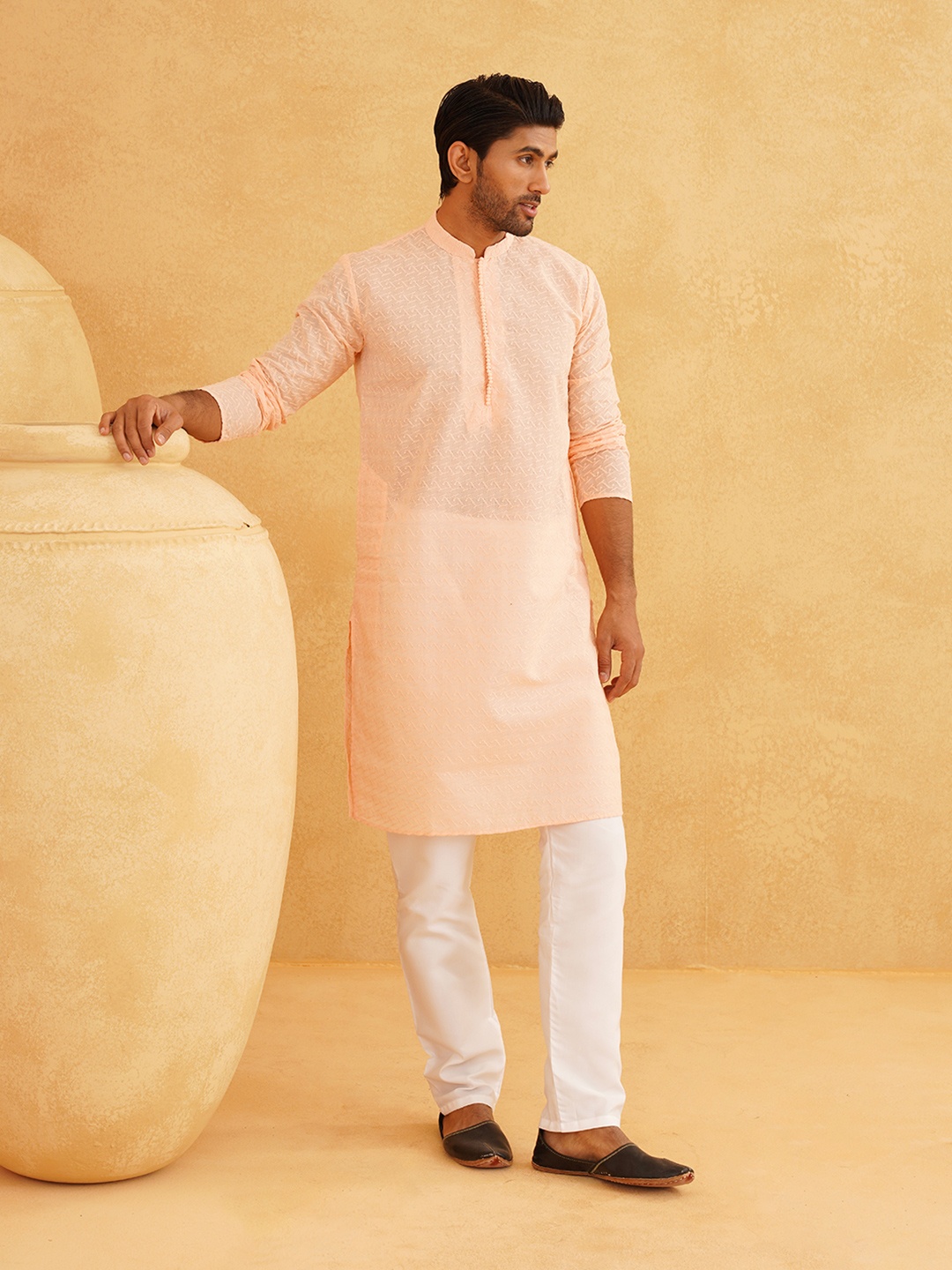 

SOJANYA Men Peach-Coloured & White Embroidered Kurta with Churidar