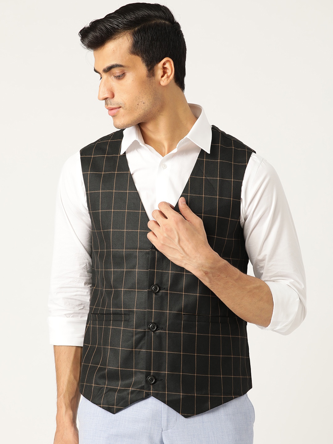 

SOJANYA Men Black & Mustard Yellow Checked Waistcoat