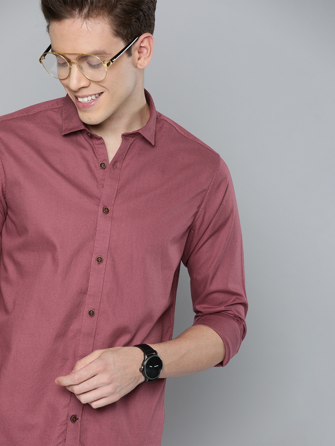 

Mast & Harbour Men Mauve Slim Fit Solid Sustainable Casual Shirt