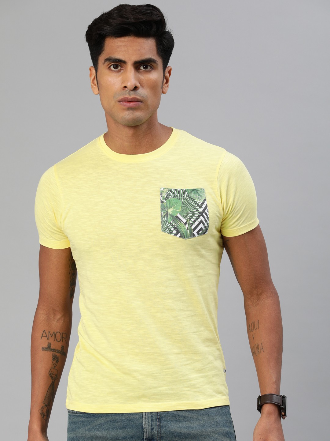 

BEAT LONDON by PEPE JEANS Men Yellow Solid Round Neck T-shirt