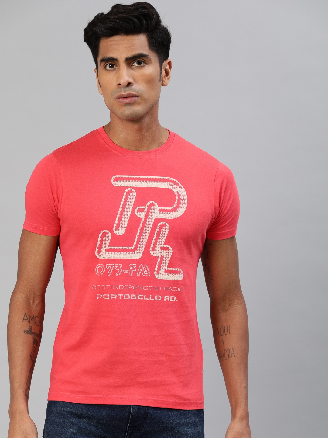 

BEAT LONDON by PEPE JEANS Men Coral Red Slim Fit Printed Round Neck Pure Cotton T-shirt