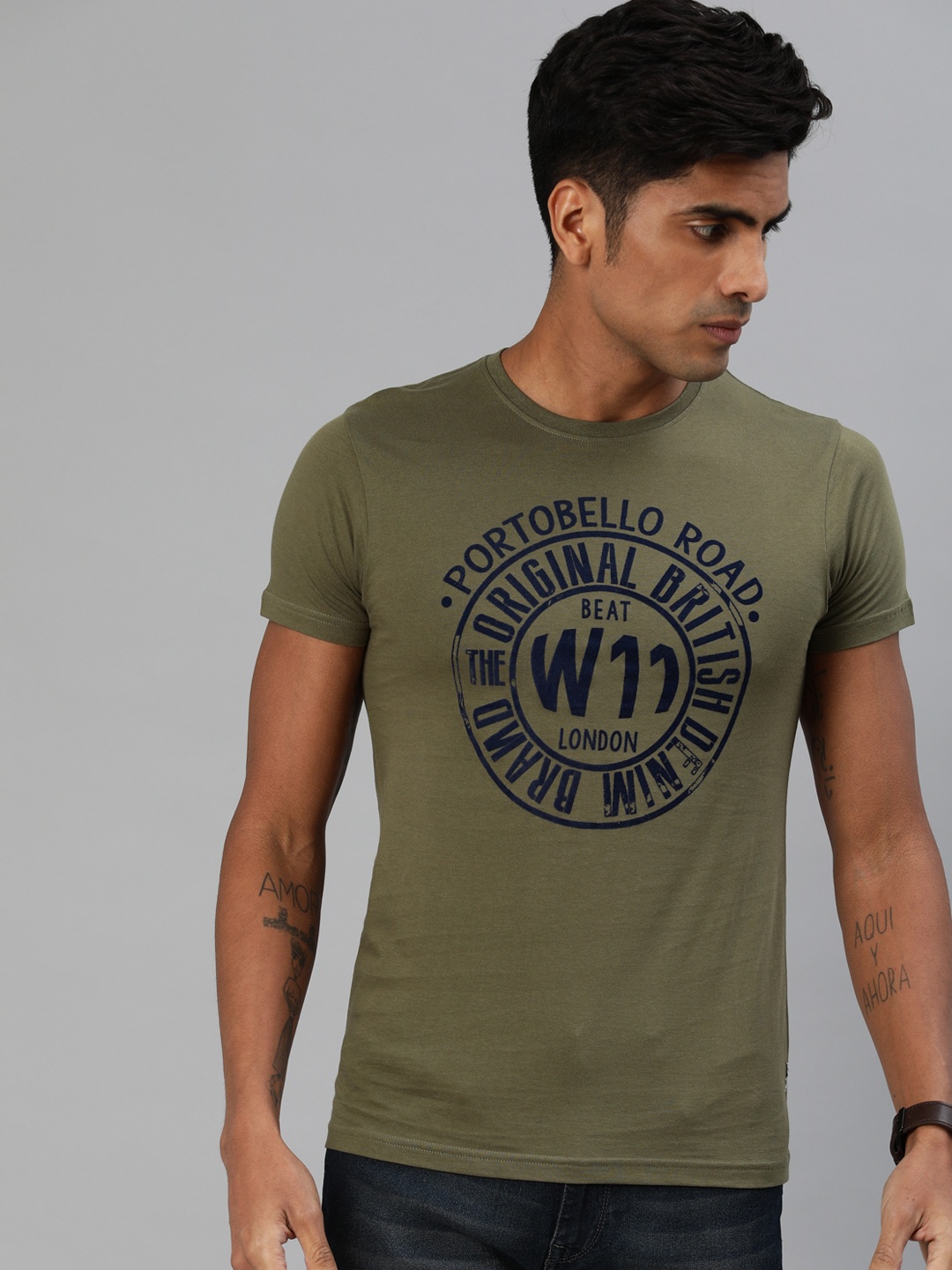 

BEAT LONDON by PEPE JEANS Men Olive Green Slim Fit Printed Round Neck Pure Cotton T-shirt