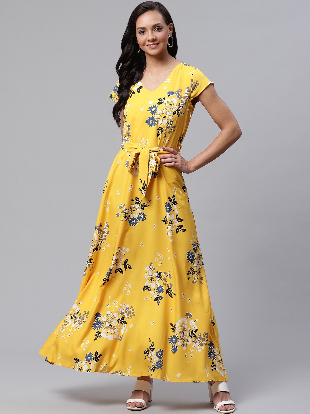 

Deewa Women Yellow & Grey Floral Print Maxi Dress