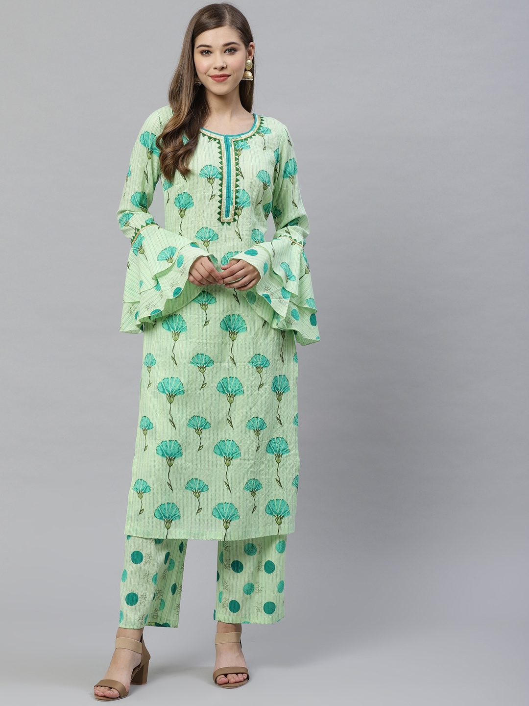 

Deewa Women Green Floral Print Kurta with Palazzos