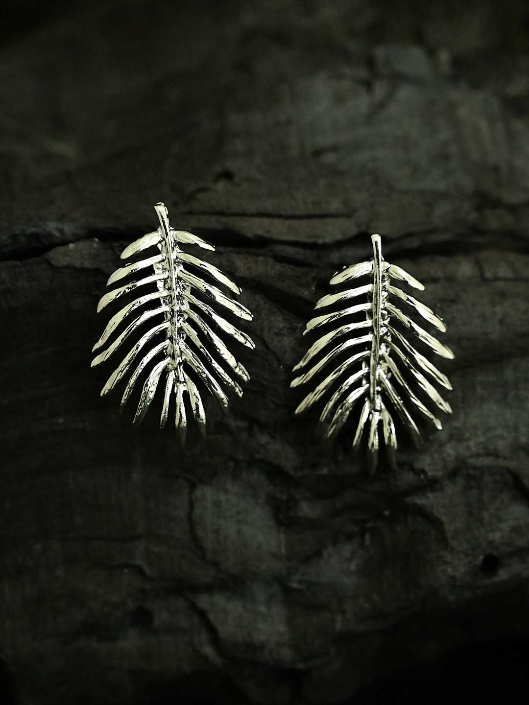 

justpeachy Silver-Plated Leaf Shaped Over-Sized Studs