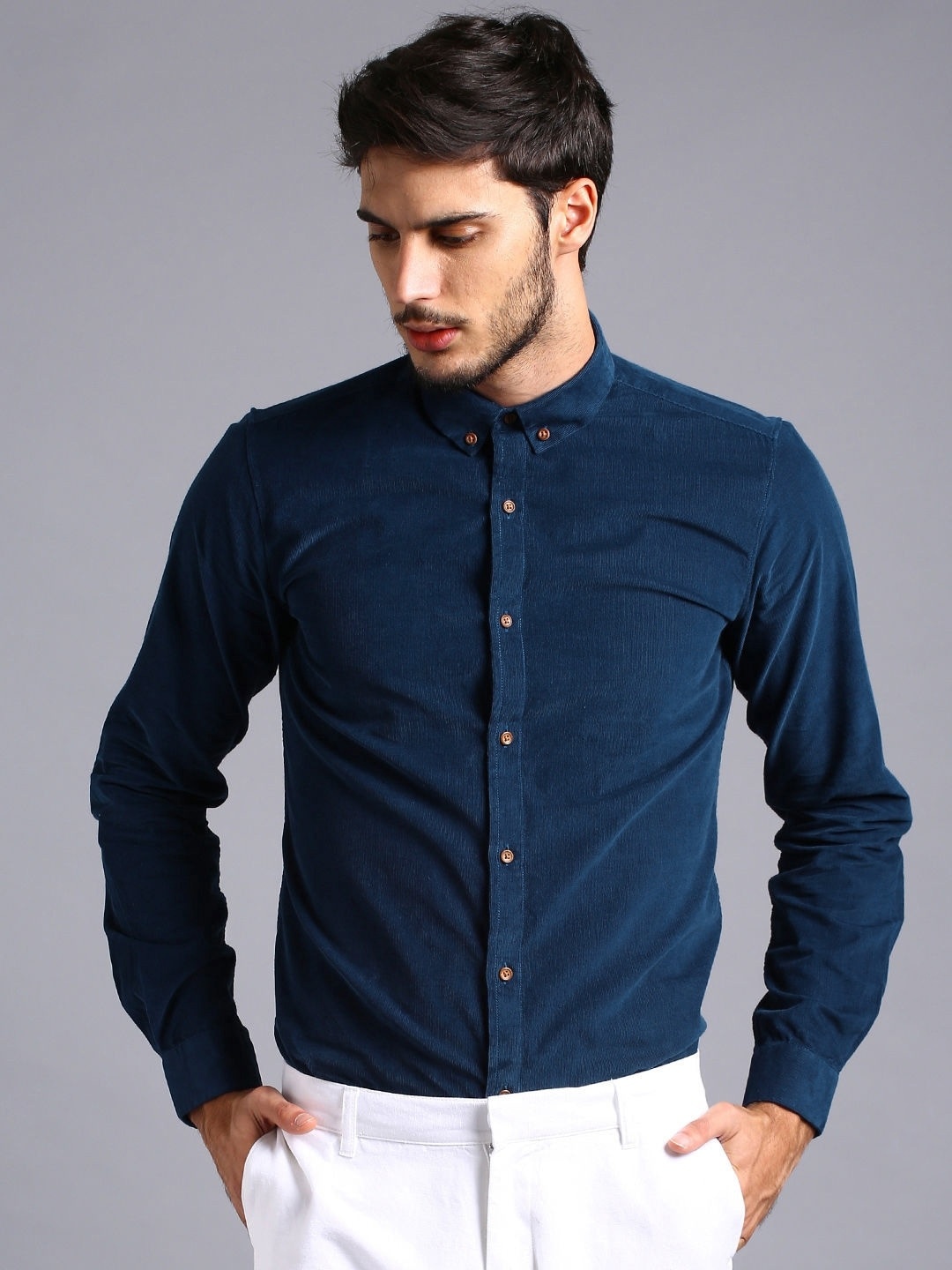 

ether Men Navy Blue Slim Fit Antimicrobial Corduroy Shirt