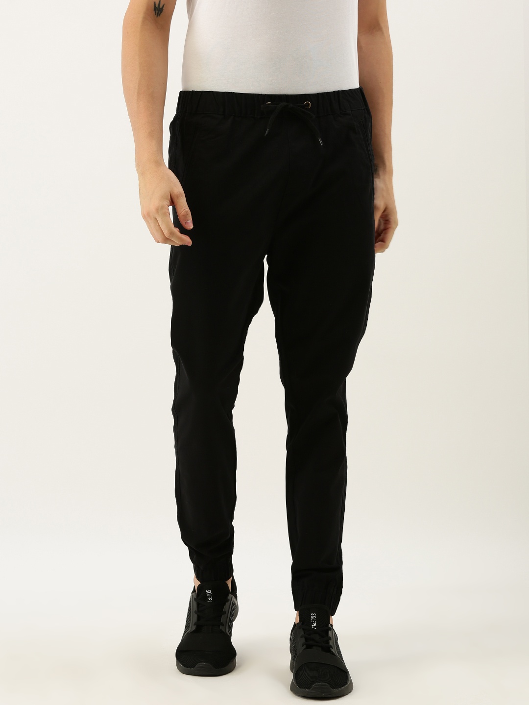 

ether Men Black Regular Fit Solid Joggers