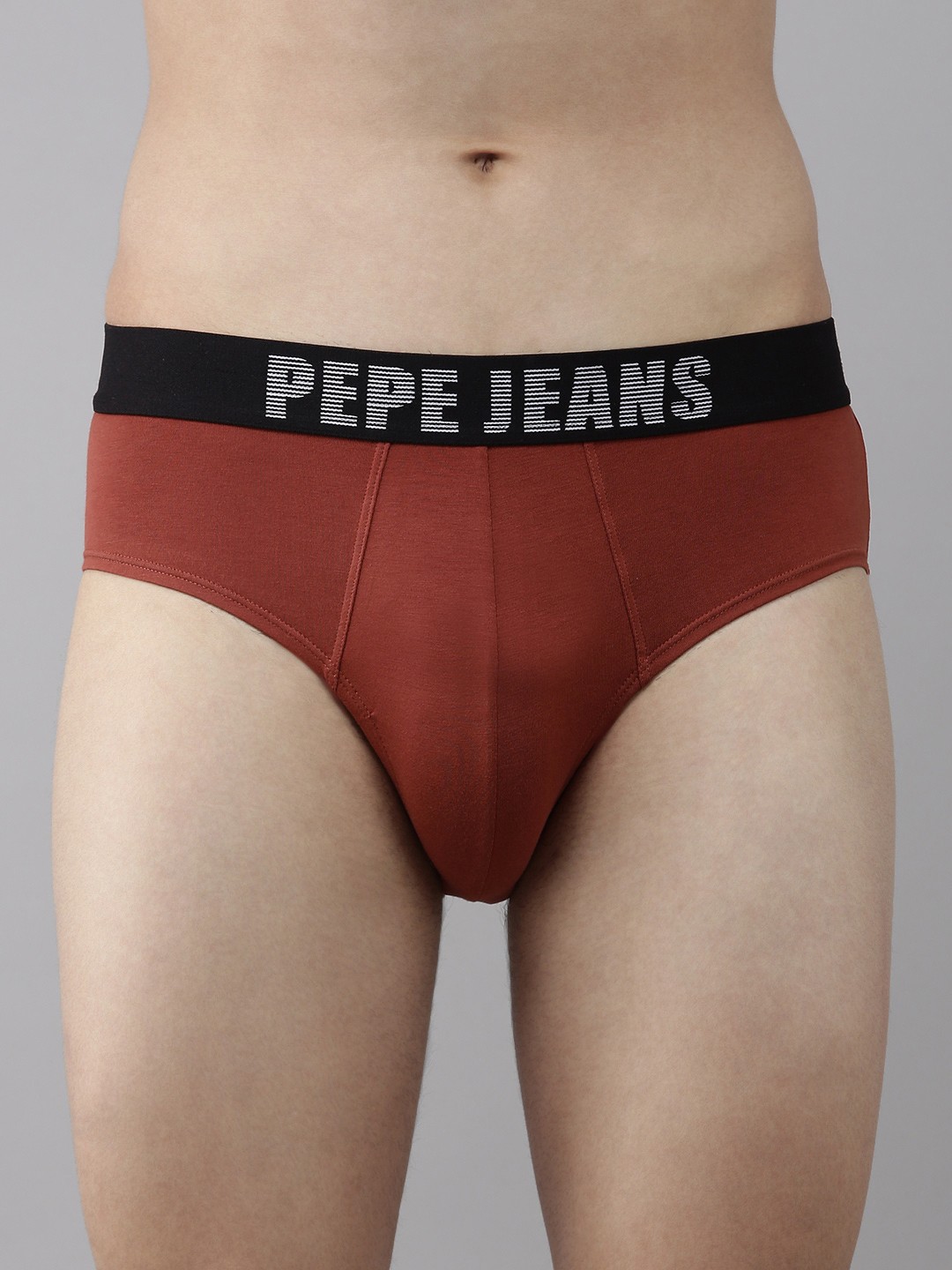 

Pepe Jeans Men Rust Red Back Printed Briefs 8904311303374
