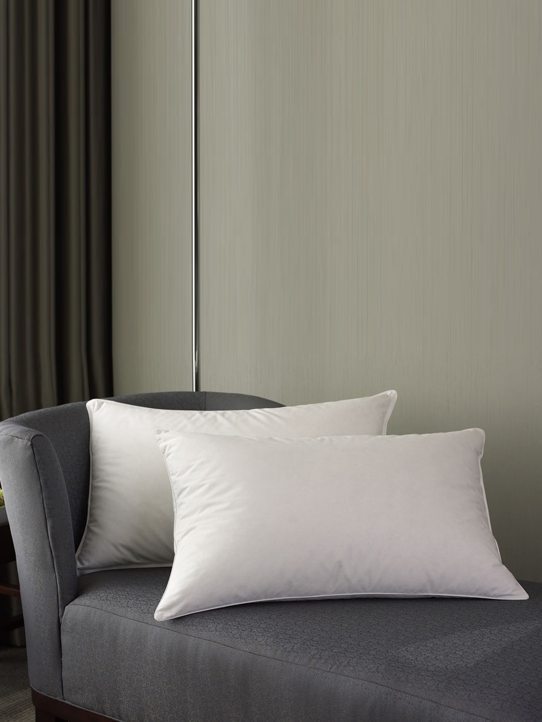 

Story@home Set of 2 White Solid Pillows