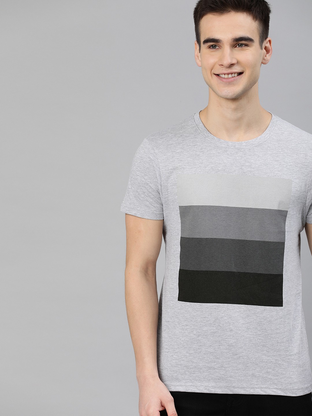 

HERENOW Men Grey Printed Round Neck Pure Cotton T-shirt