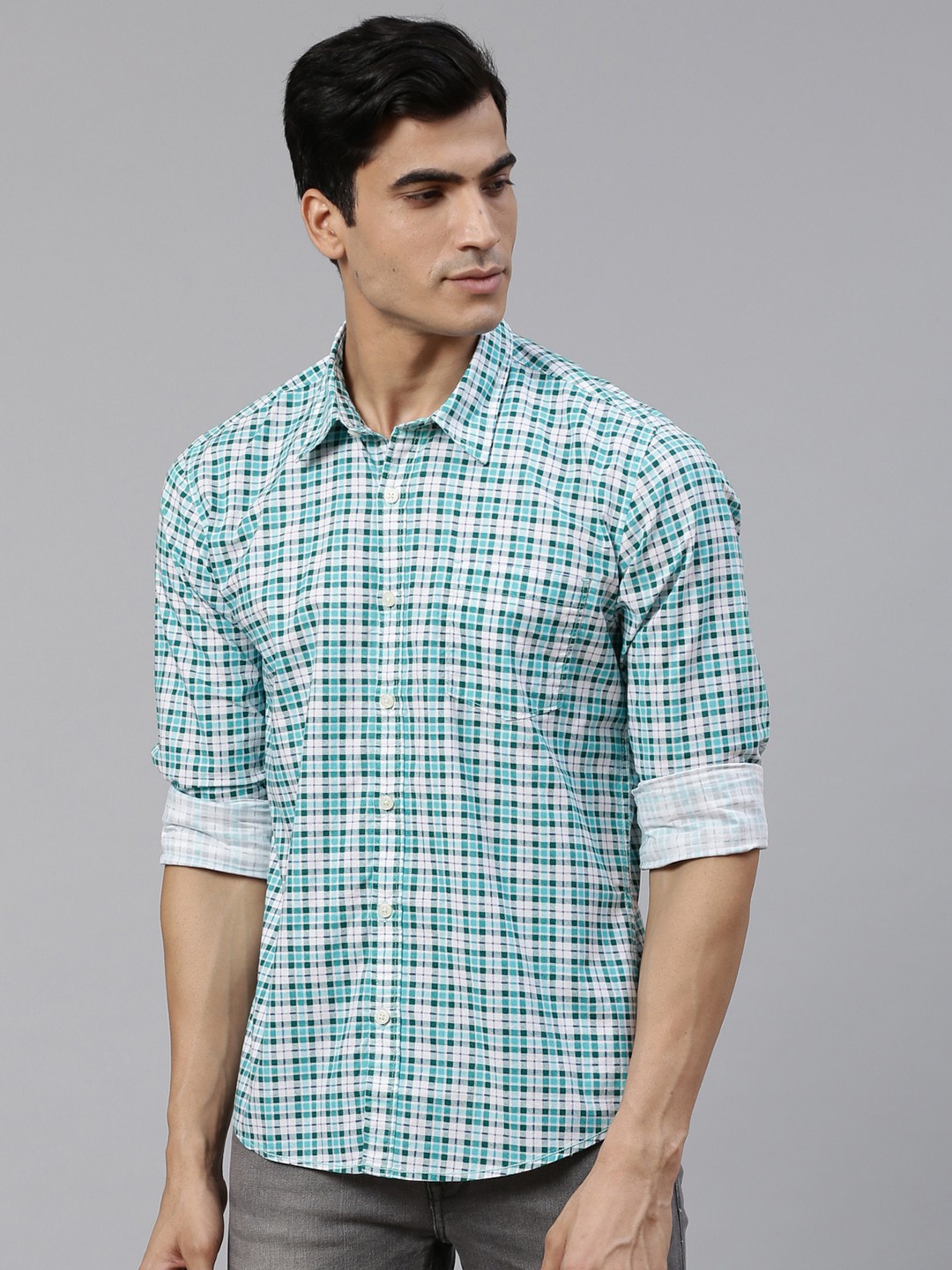 

BEAT LONDON by PEPE JEANS Men Blue & White Slim Fit Checked Casual Shirt