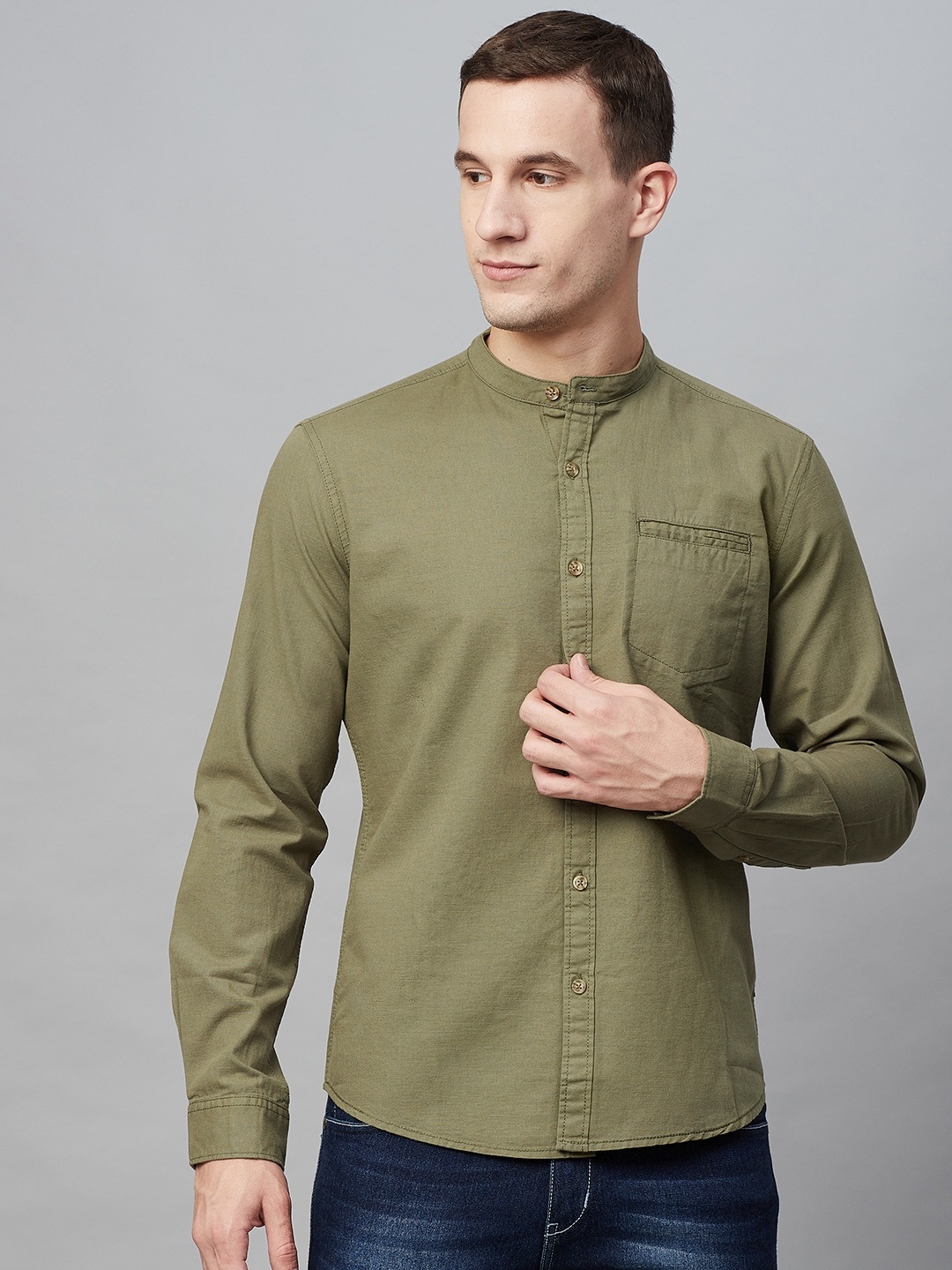 

BEAT LONDON by PEPE JEANS Men Olive Green Slim Fit Solid Casual Shirt