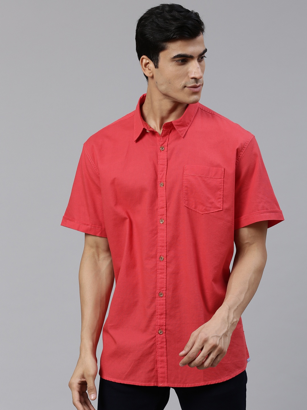 

BEAT LONDON by PEPE JEANS Men Coral Red Slim Fit Solid Casual Shirt