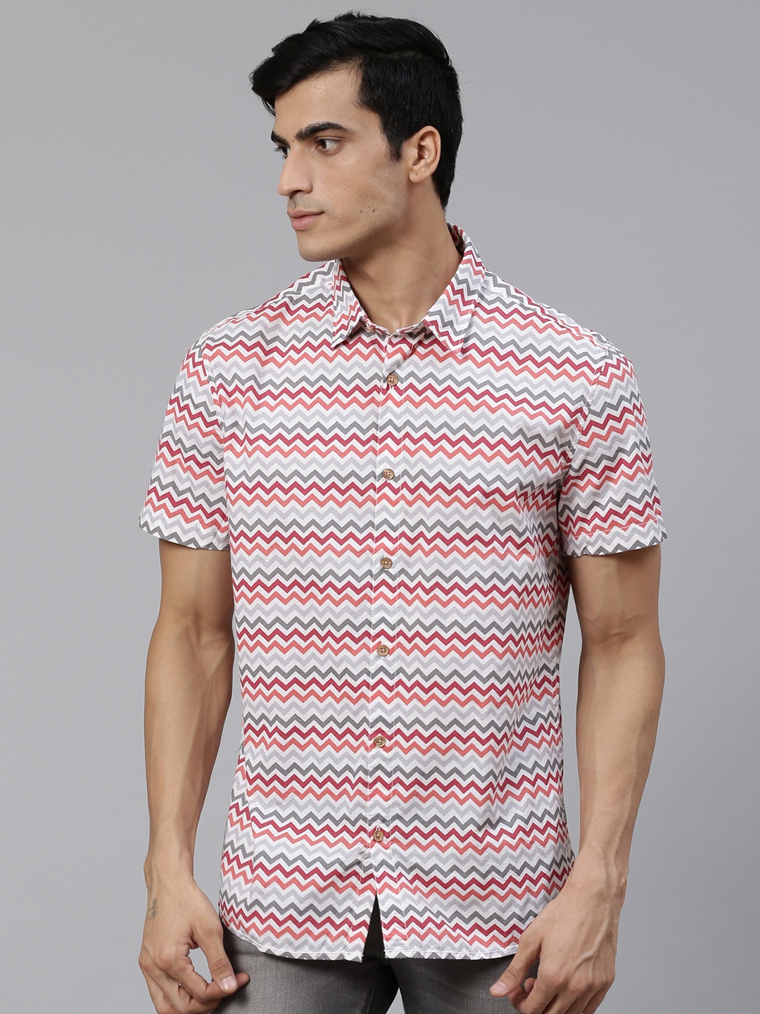 

BEAT LONDON by PEPE JEANS Men White & Red Slim Fit Geometric Printed Casual Shirt