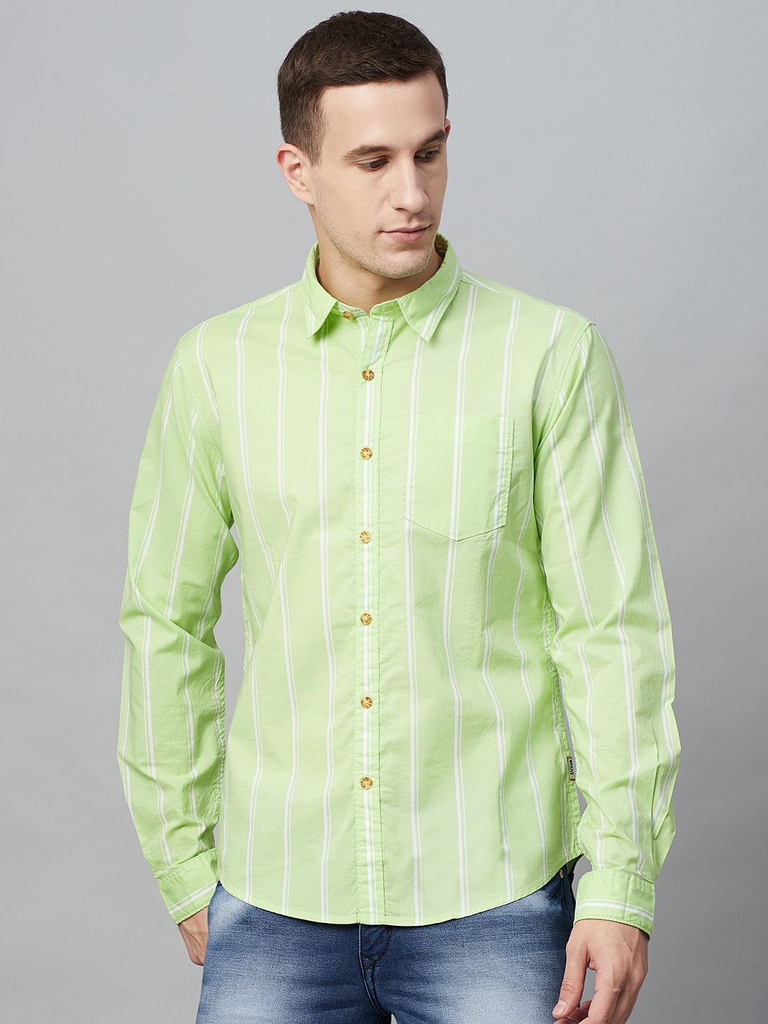 

BEAT LONDON by PEPE JEANS Men Green & White Slim Fit Striped Casual Shirt