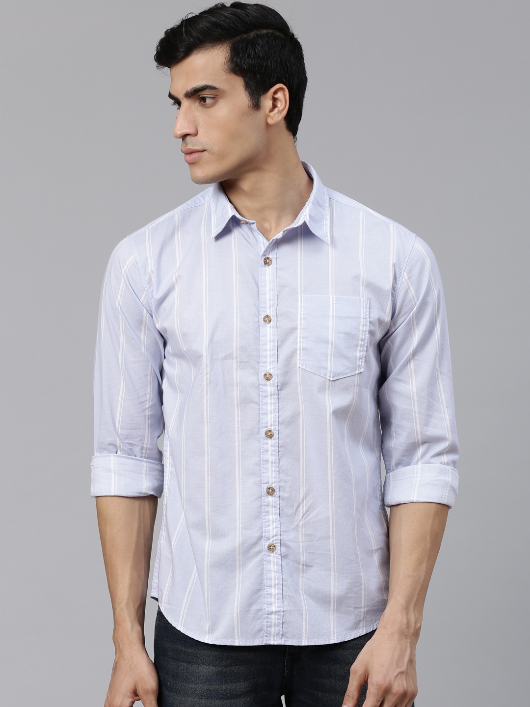 

BEAT LONDON by PEPE JEANS Men Blue & White Slim Fit Striped Casual Shirt