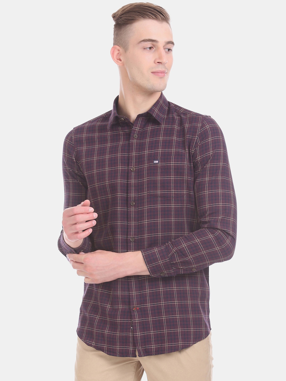 

Arrow Sport Men Purple Slim Fit Checked Casual Shirt