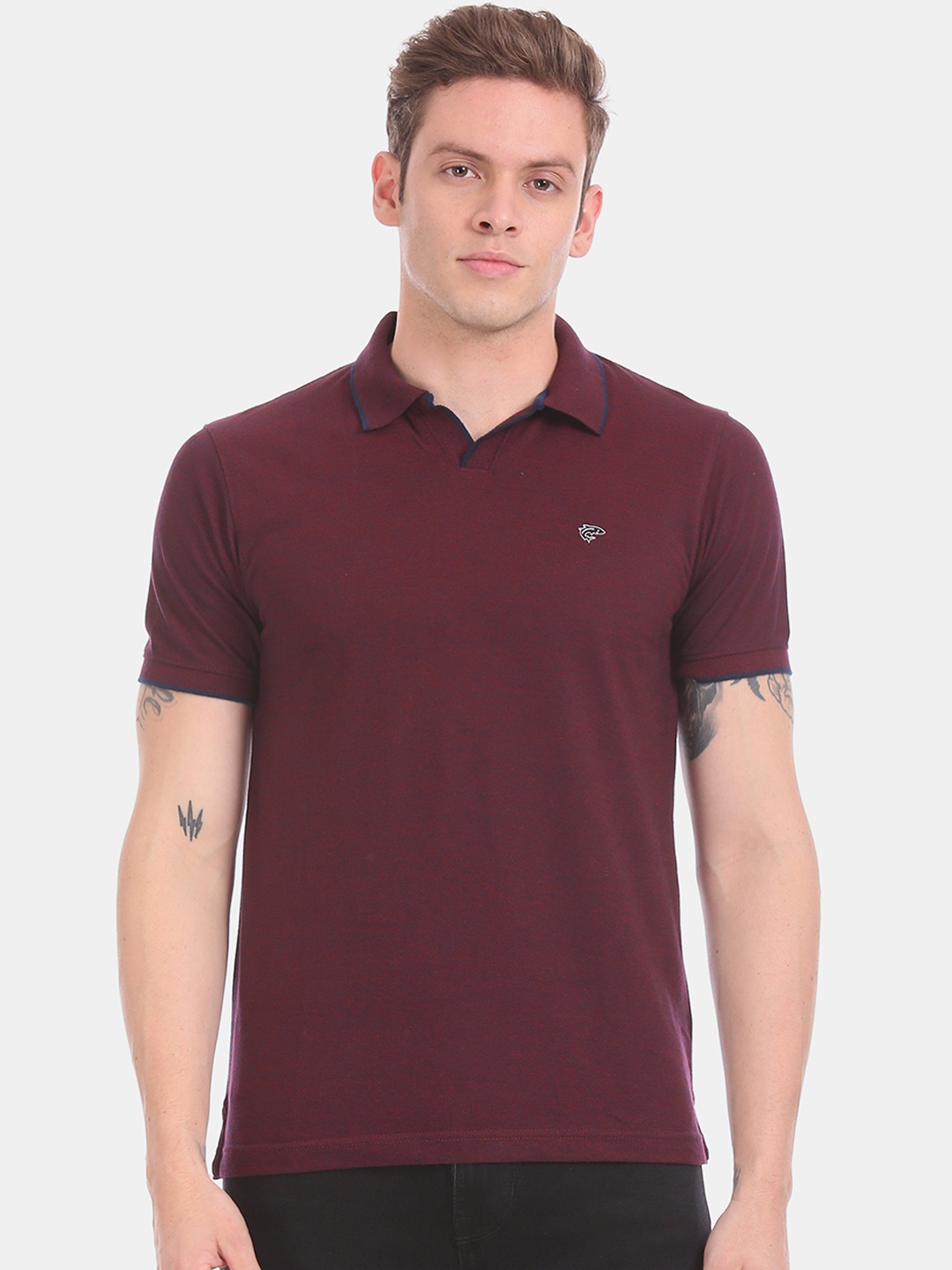 

Ruggers Men Maroon Solid Polo Collar T-shirt