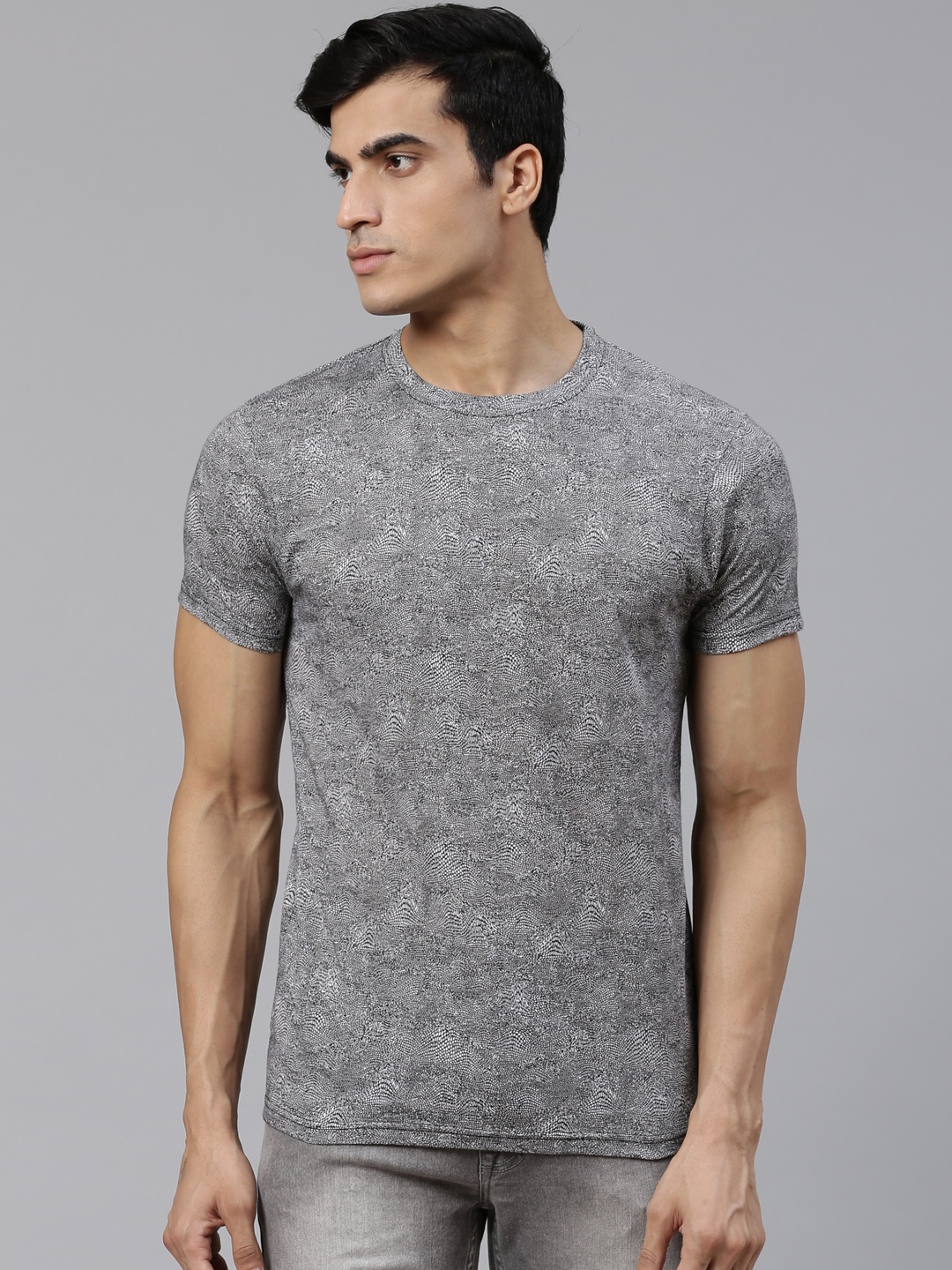 

BEAT LONDON by PEPE JEANS Men Grey Slim Fit Printed Round Neck T-shirt