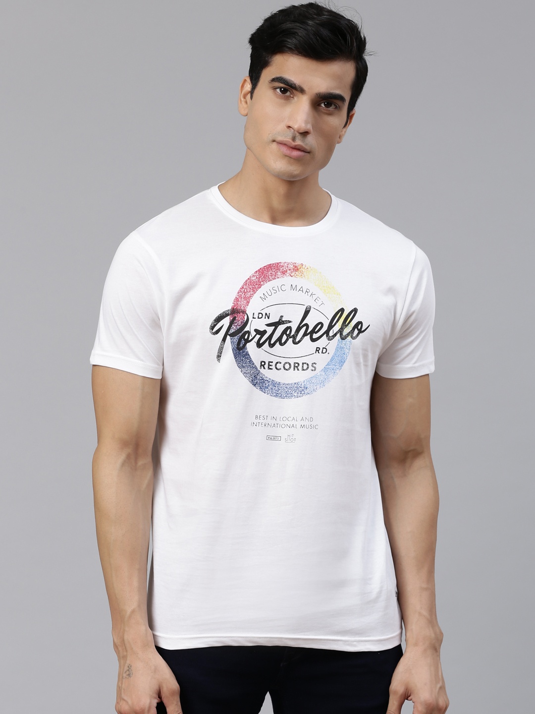

BEAT LONDON by PEPE JEANS Men White & Black Slim Fit Printed Round Neck T-shirt