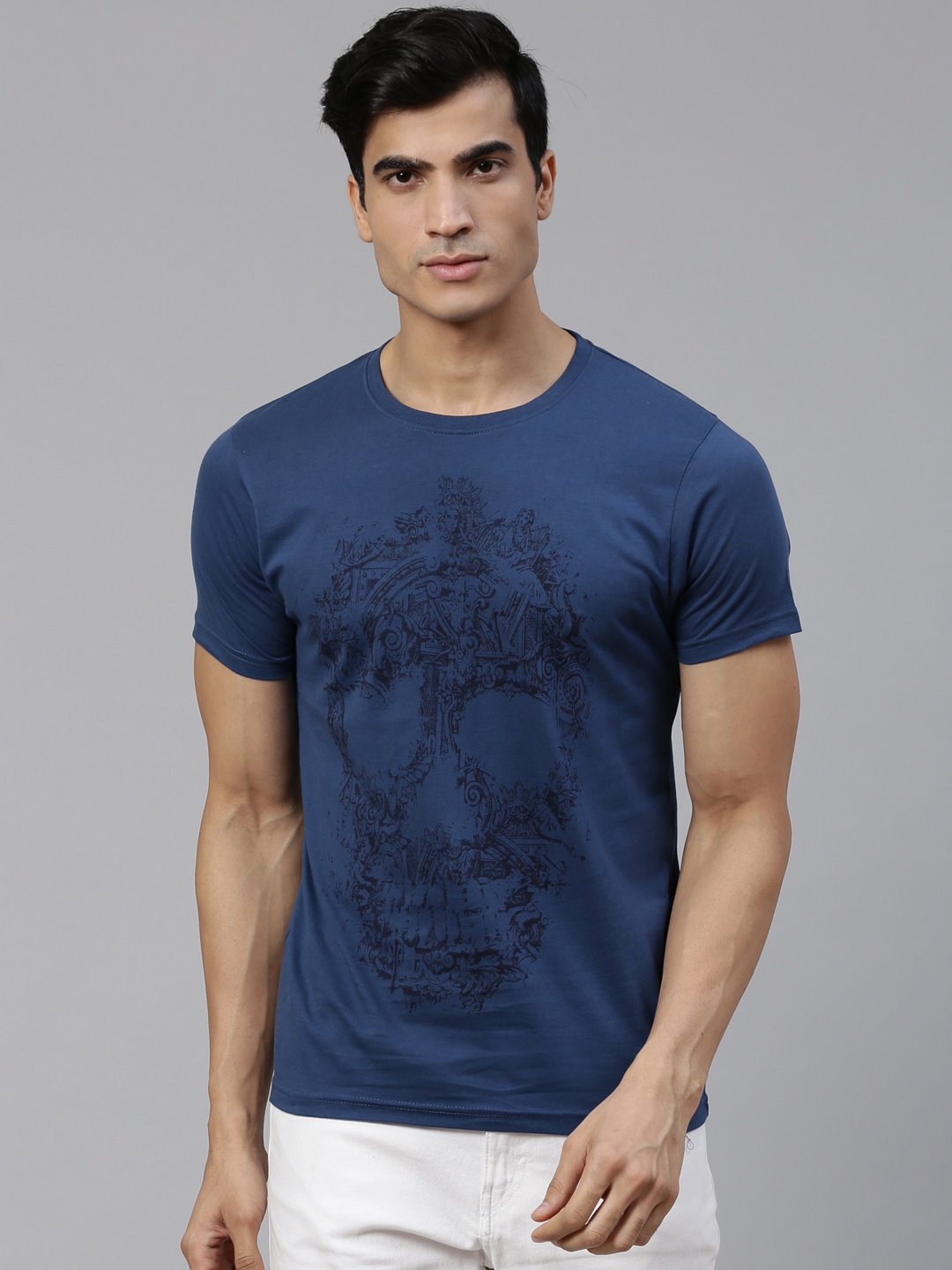 

BEAT LONDON by PEPE JEANS Men Navy Blue Skull Print Slim Fit Round Neck T-shirt